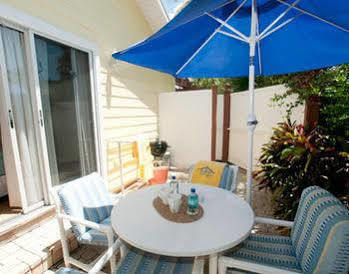 Anna Maria Beach Cottages Exterior photo